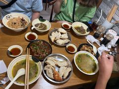 -黄阿姨锅贴大王(万航渡路店)