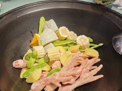 -鱼窝棚柴火铁锅炖(富山屯店)