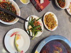 -忘情水鱼头·鲜鱼火锅(滨江中路店)