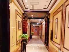 -皇宫大酒店
