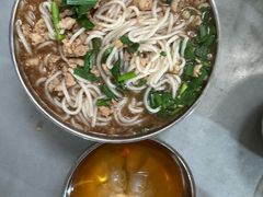 -正宗杨记普洱酸醋米线(总店)