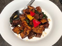 黑胡椒杏鲍菇牛肉粒-汤城小厨•粤菜•靓汤(苏州街店)