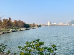 -上海滴水湖皇冠假日酒店