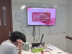 -新东方成人英语学习考试·口语·商务(延安路校区)