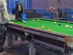 -中8台球俱乐部(龙跃大厦店)