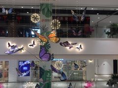 -百联临沂购物中心(临沂路店)