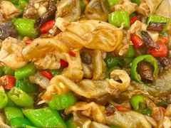 -丹水桥地锅鱼·翘嘴鲌·地方特色全鱼宴(丹江口大坝店)