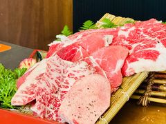 -铭牛烧肉·和牛海鲜自助(高新月牙湖店)