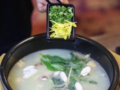 -维笙望湖·天膳源蒙自过桥米线