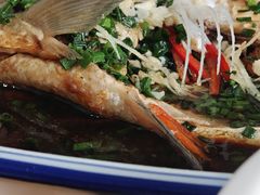 -芦茨金富饭庄·25年老字号·专做稻草鸡