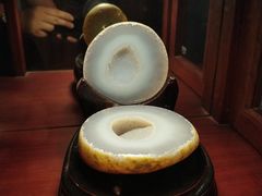 -功德林(南京西路店)