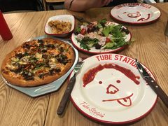 -Tubestation站点比萨(新世界大望路店)