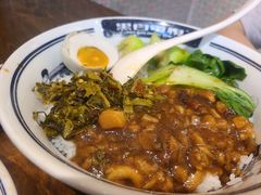 蚝汁卤肉饭-黑白电视长沙小吃(悦汇城店)