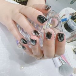 -SZ轻奢自助美甲美睫