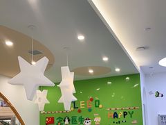 -菲越企鹅眼科(龙湖天街店)