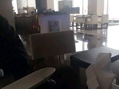 -天津滨海圣光皇冠假日酒店 霞·日餐厅