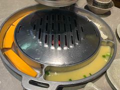 -哈哈碳都·牛肋条无限自助烤肉(台江万达店)