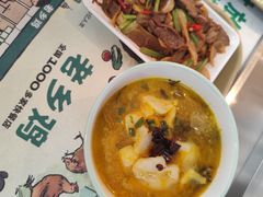 -老乡鸡(武汉中南梅苑小区地铁站店)