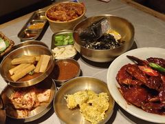 -草家酱蟹炭火烤肉店(珲春南路一店)