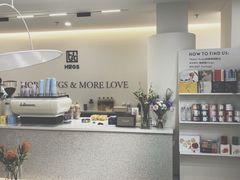 -HUGS coffee(东区店)