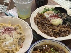 -CowCow其其·牛杂咖啡公司(六运店)