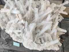-房山世界地质公园博物馆