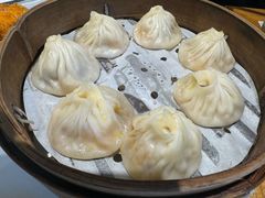 -馋三尺蟹粉小笼(人民广场店)