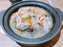 -极有家小鱼小鸡石锅煲(佳兆业店)