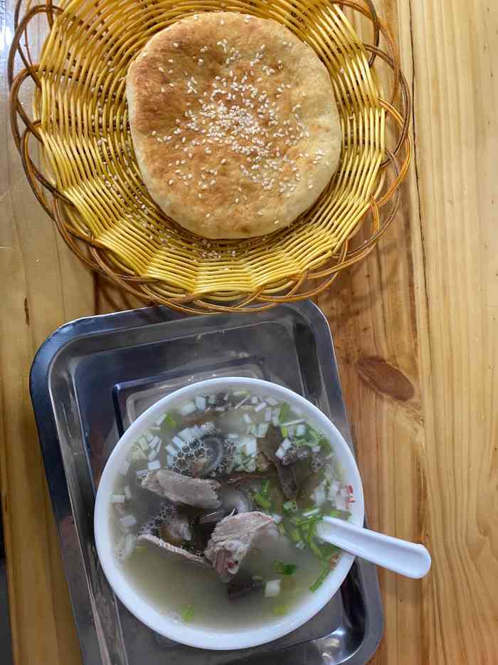 刘一碗羊肚(北坦店)-"晚上不知道吃啥看这家还开门就去了老板娘.