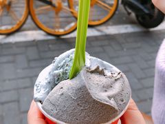 水泥黑芝麻-Dal Cuore 达可芮冰淇淋(陕西北路店)