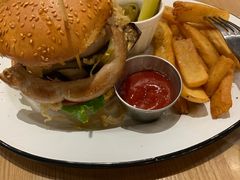 德国盘肠汉堡-HELLO 27 意面·沙拉·帕尼尼