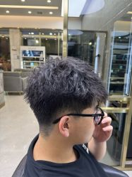 -苏奇发型·烫发染发