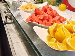 -飨食汇全日制餐厅·昆山皇冠假日酒店(九方店)