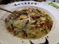 -江渔儿酸菜鱼(奥园广场金发购物中心店)