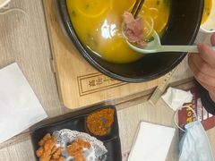 -花馬肆.云南过桥米线(汉神购物广场现场熬汤店)