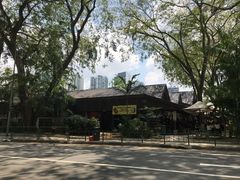 -纽顿熟食中心