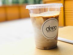冰拿铁-DEEP COFFEE(瑞光烘焙工厂店)