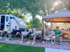 -TIPPI营地 房车主题·露营烧烤团建轰趴(天安假日店)