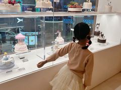 -好利来(上海长宁龙之梦店)