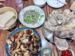 -蚝堡海鲜·威海菜·海肠捞饭·烧烤·亚洲吃蚝公司(幸福门店)