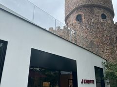 -J Create城市露营咖啡·简餐·宠物(上海动物园店)