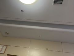 -上海仁爱医院口腔科 · 种植