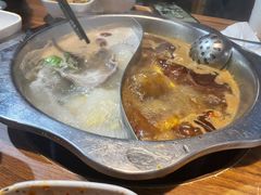 鸳鸯锅底-傣妹火锅(南京东路一店)