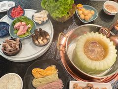 -得意咚瓜·顺德鱼生·冬瓜火锅(深圳首店)
