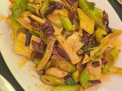 -瑞杰烧烤店·24小时营业(山东路店)