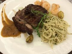 -红房子西菜馆(淮海中路店)