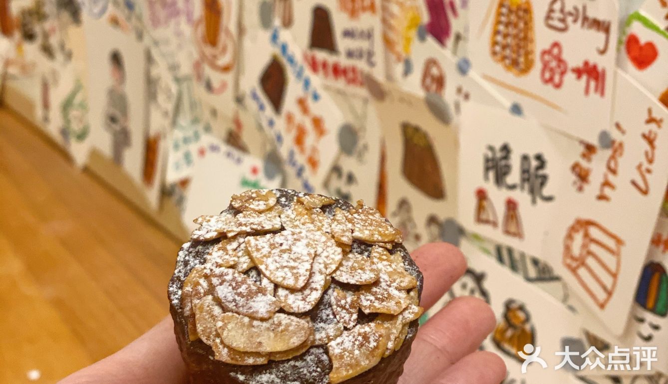养膘日常｜专卖可露丽的法式甜品店🍮发酵食堂