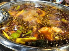 -肖肖酸萝卜鱼火锅(总店)