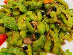 凉瓜炒牛肉-新塘畔酒楼(里水大道北店)