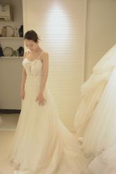 -Flora婚纱礼服定制租赁店